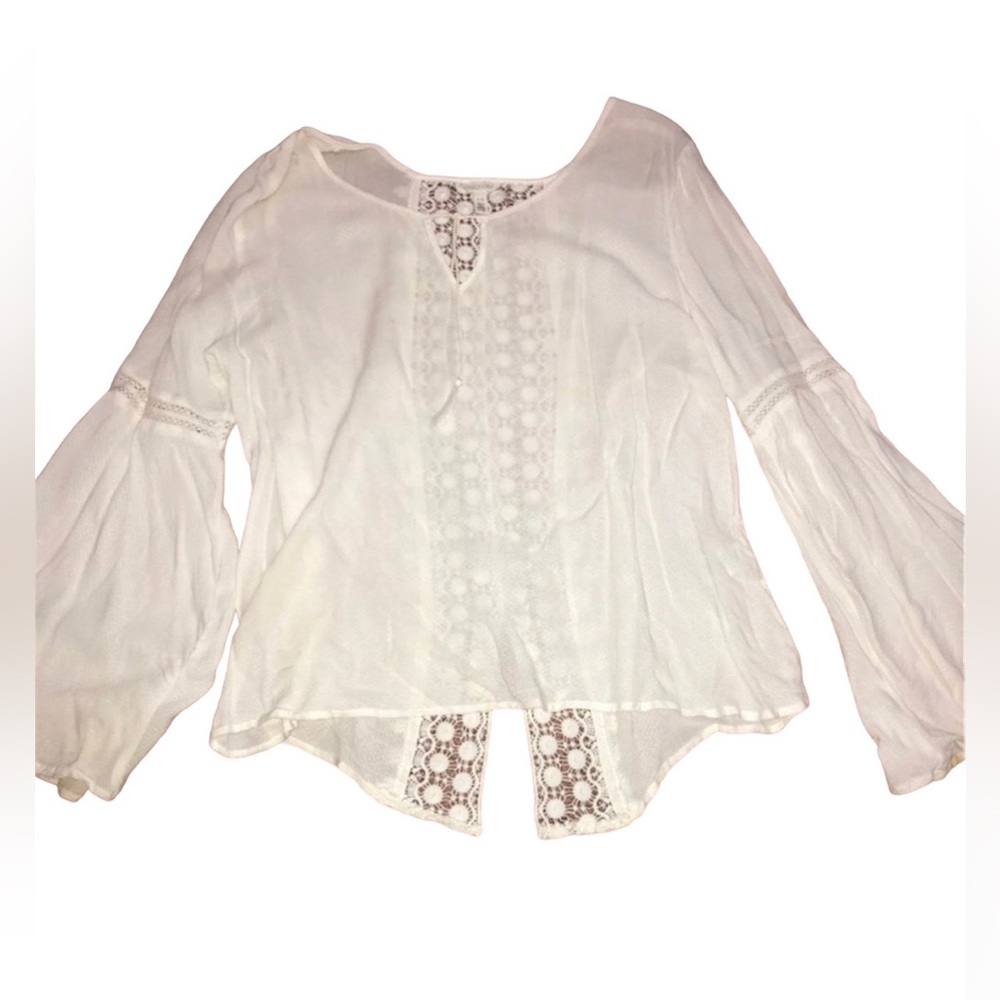 Aeropostale S Like New eyelet Bell Sleeves White Boho Blouse Shirt Lightweight - Picture 12 of 17